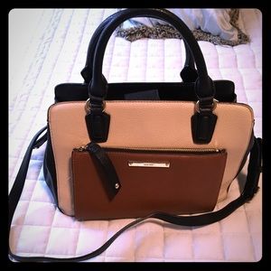 🆑3/$15 Nine West Purse